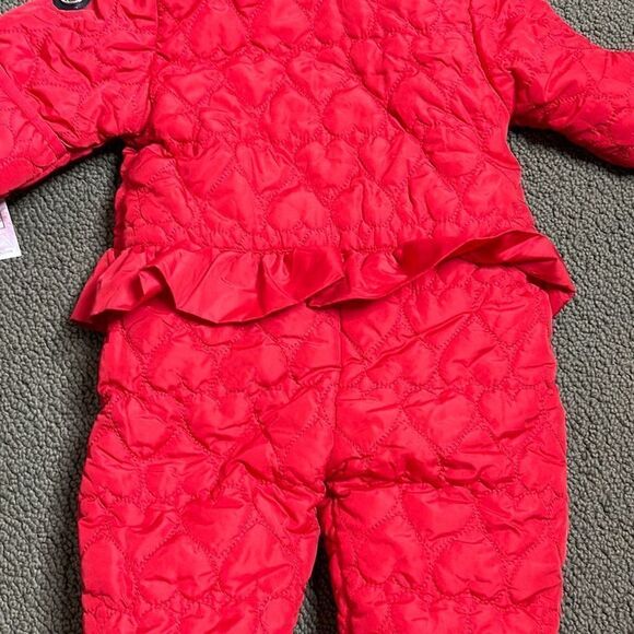 Jessica Simpson Red Woven Pram 6-9 mo Red Hearts Quilted Snowsuit - Picture 8 of 8